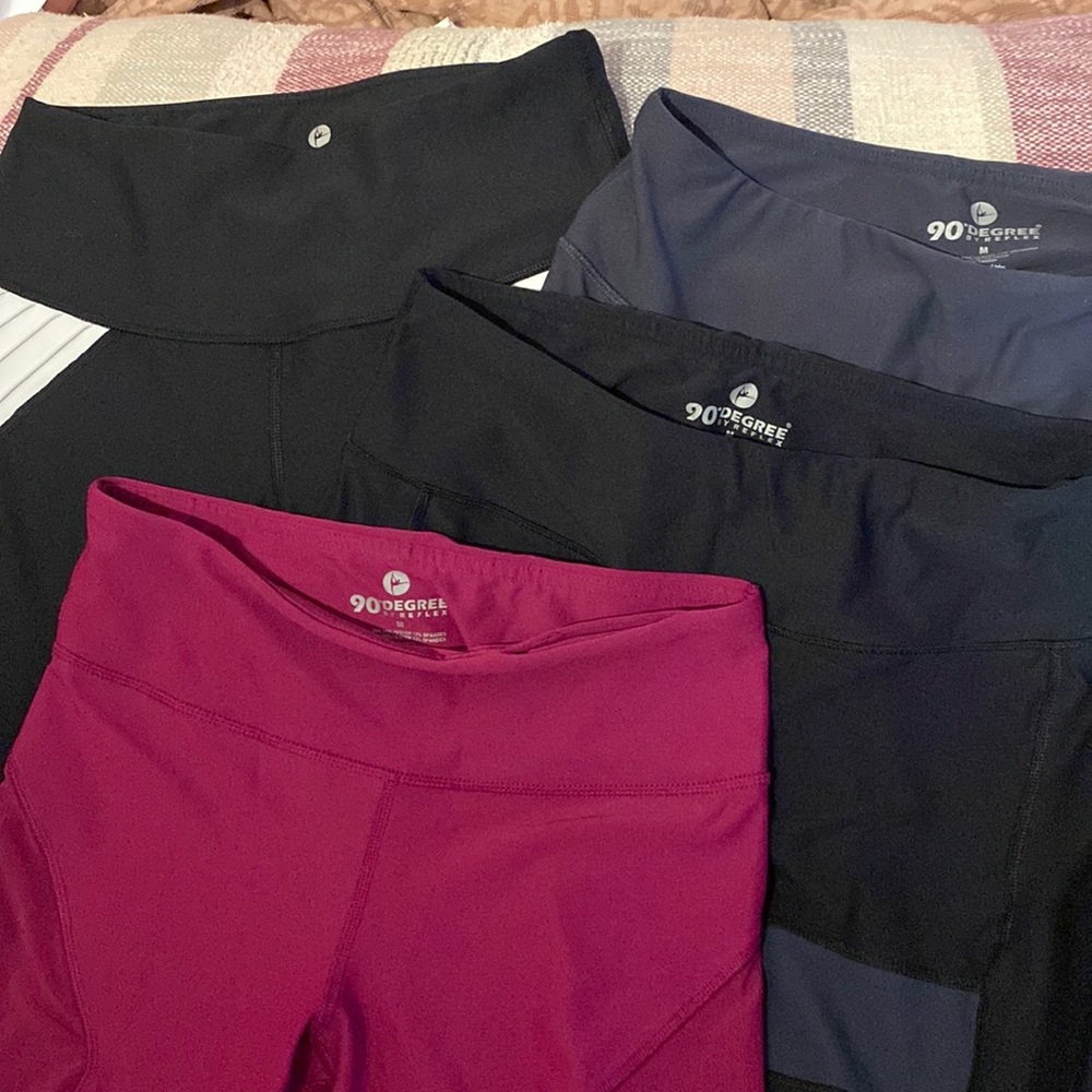 Four pair 90 degree active leggings!